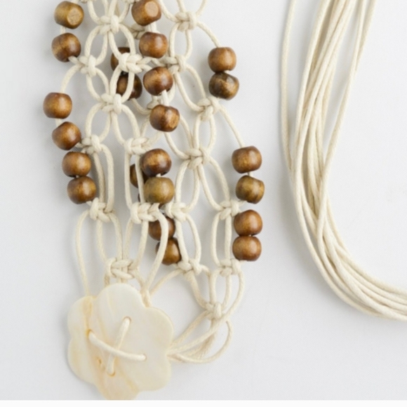 New scalloped shell macrame belt - Picture 3 of 9